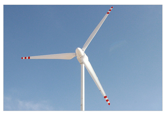 توربينات الرياح الأفقية المغناطيسية ثلاثية الأطوار 3KW 5KW 220V منخفضة السرعة توربينات الرياح