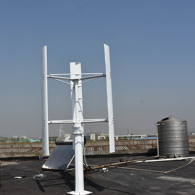 IP54 منخفض الضوضاء مولد المحور العمودي 2kw 3kw مجموعة توربينات الرياح المحور الرأسي